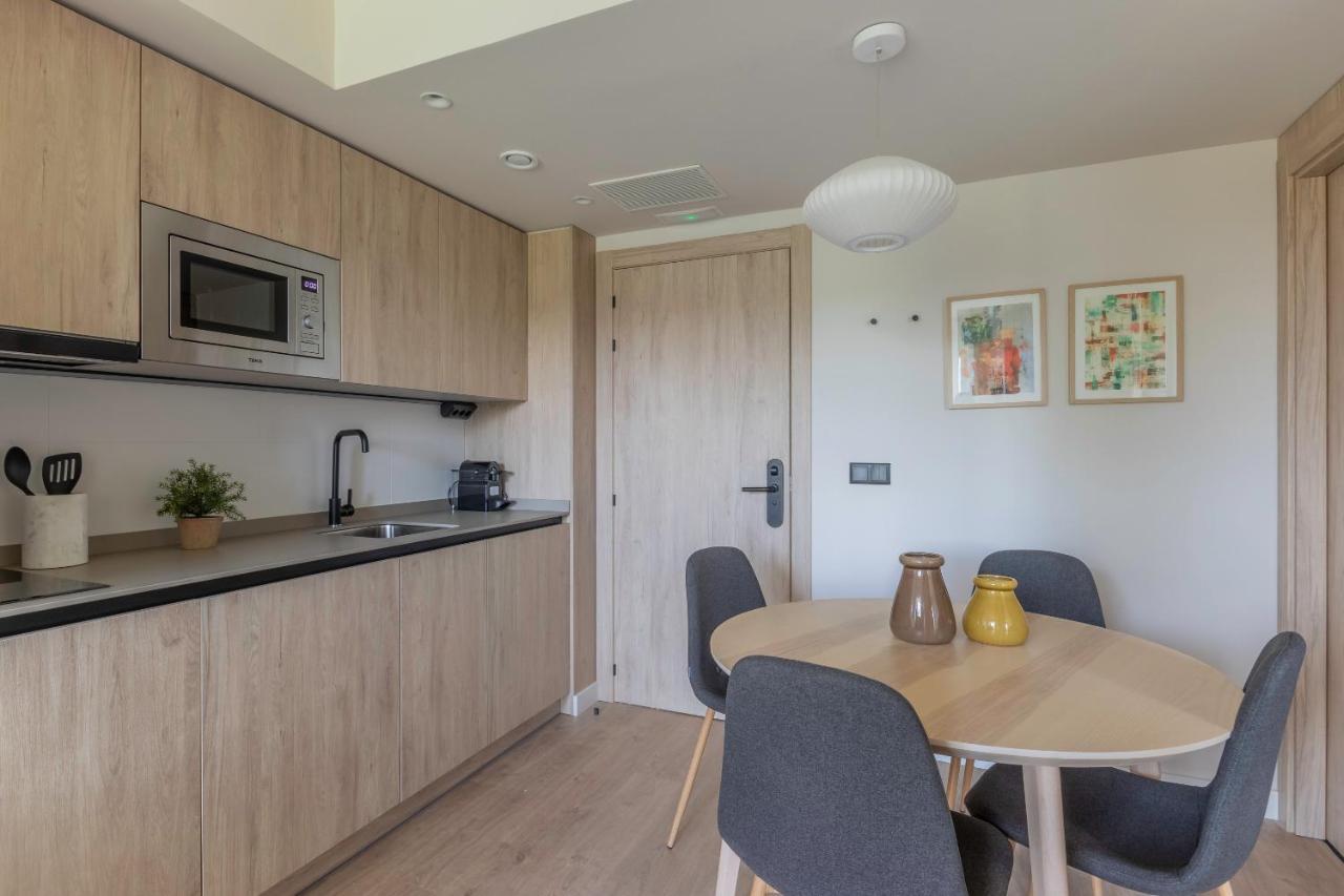 Apartamentos Libere Pamplona Yamaguchi Exteriör bild