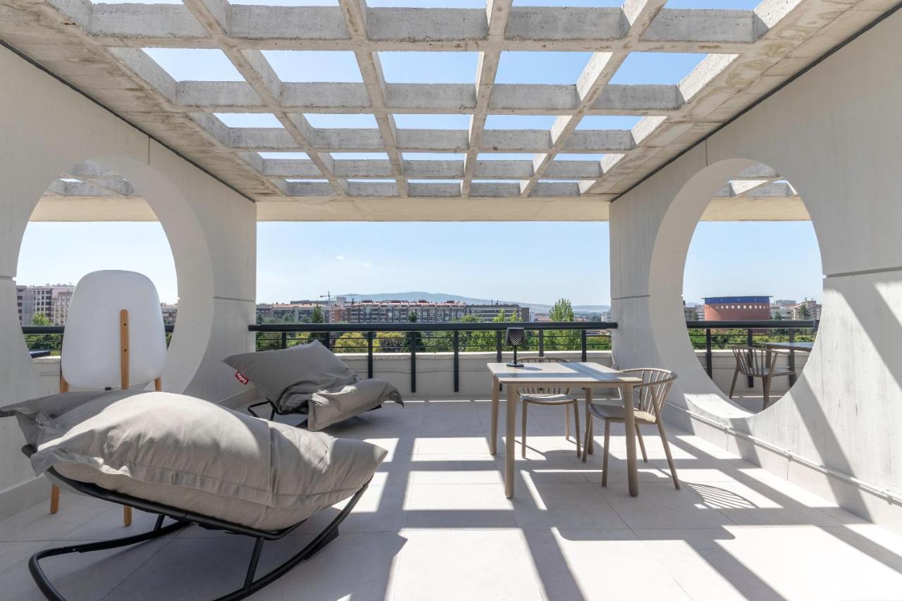 Apartamentos Libere Pamplona Yamaguchi Exteriör bild