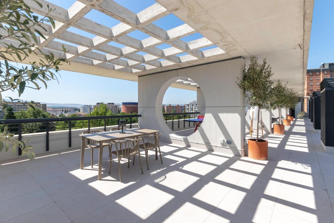 Apartamentos Libere Pamplona Yamaguchi Exteriör bild